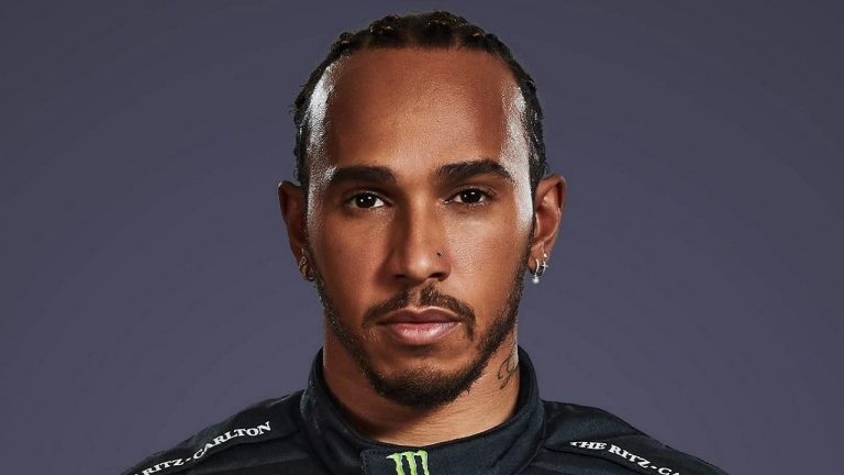 Lewis Hamilton Vermögen (Forbes 2022) Salary House Cars Mercedes F1
