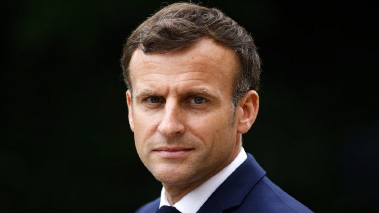 Macron Vermögen beträgt 76 Millionen Euro (Forbes 2022) Gehälter des französischen Präsidenten